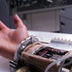 Para Enzo Romero, construir una mano robótica como la de Luke Skywalker fue un sueño durante años.